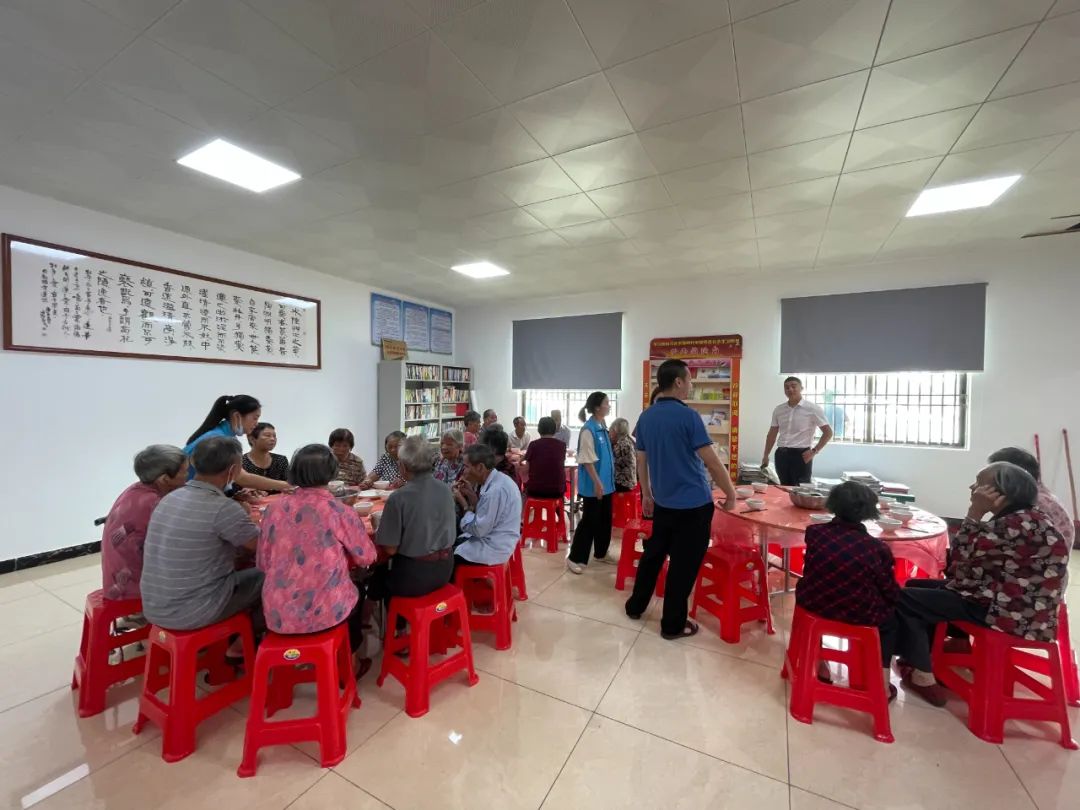 广东省居家社区养老“大配餐” 让老年人吃得“暖心、舒心、安心”
