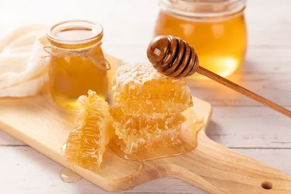 蜂蜜姜水的功效与作用，蜂蜜姜水什么时候喝最好？