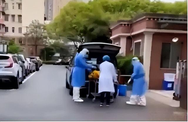 上海5人因错转福利院老人被问责，涉事医生被立案