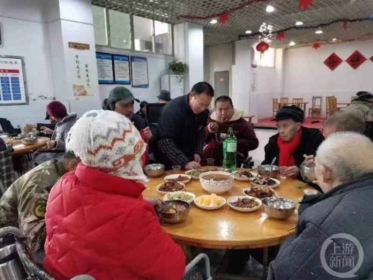 重庆实现农村养老服务全覆盖 还将培训6万名养老服务人才